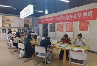 榆林定邊剪紙產業(yè) “四點”精準發(fā)力，擦亮“三邊剪紙”金字招牌